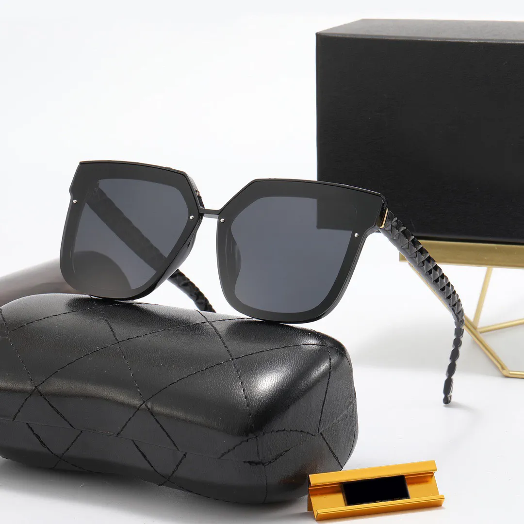 2022 Marques de lunettes de soleil pour femmes Lunettes de design de mode Cadre de haute qualité Italie Sunnies de luxe Café Classics Style UV 229F