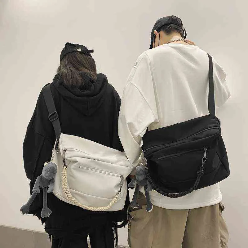 Stylowa torba na ramię z tkaniny nylonowej dla kobiet torebki i portmonetki moda duża torba na zakupy czarna jednokolorowa torba podróżna 2021 nowość G220517