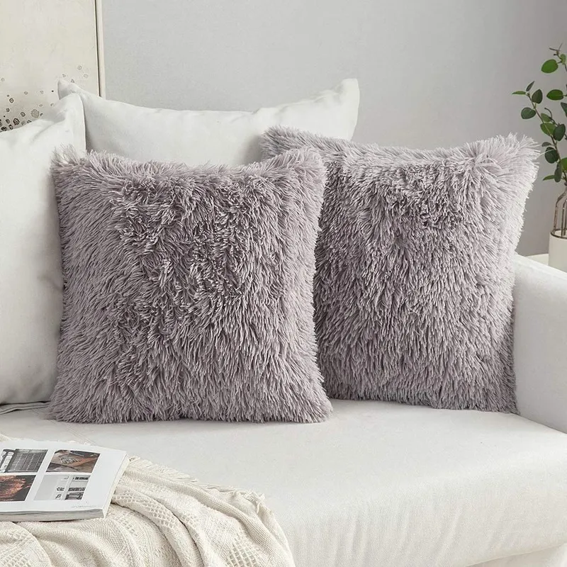 枕ケースソフト柔らかいふわふわクッションカバー装飾的なソファ枕ホーム枕カバーホワイトピンクグレーシャギーファー43x43cm 220623