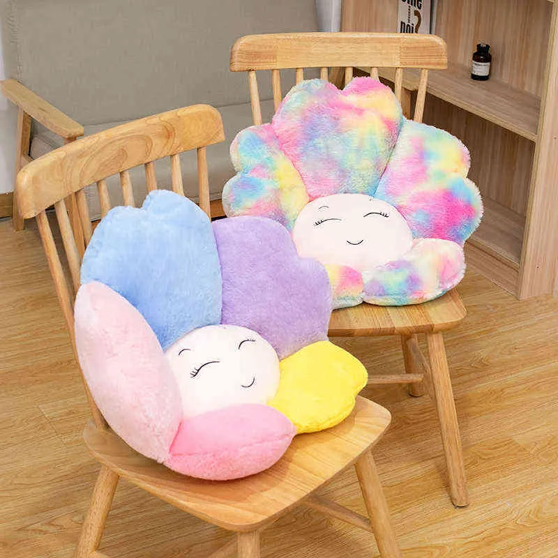 Soft Plush Uśmiech twarz Rainbow Suiower Poduszka wypełniona Gradient Kolny zimowy prezent dla kobiet biuro J220704