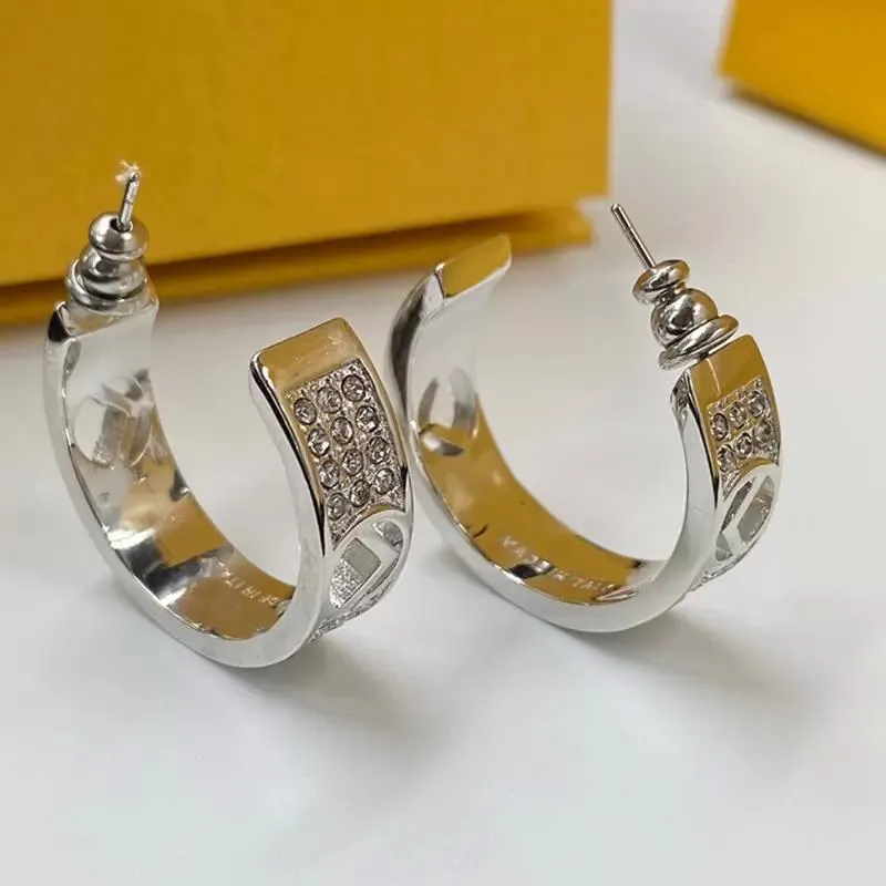 Bijoux de luxe Hoop Stud Love Boucles d'oreilles Designer Full Diamon Or Argent F Boucles d'oreilles pour femmes Accessoires de mode de haute qualité Cadeaux de vacances