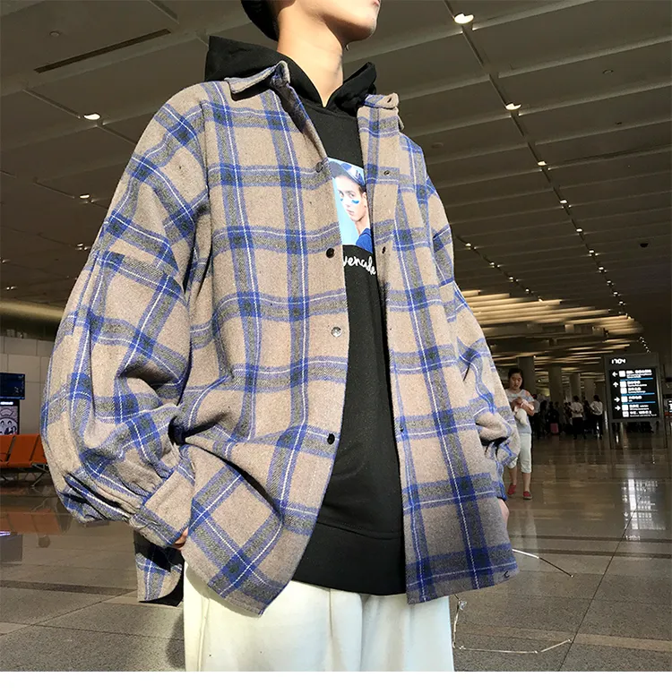 Mężczyźni Vintage Button Up Plaid Shirt Streetwear Gruby czarne koszule długie rękawy moda koreańskie swobodne bluzki