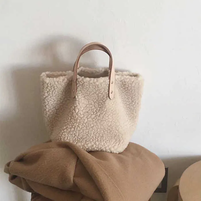 Bag Girl 2022 neue Herbst Winter Ins Lammhaar Mädchen Mode vielseitige einfache große Kapazität One-Shoulder-Handtasche