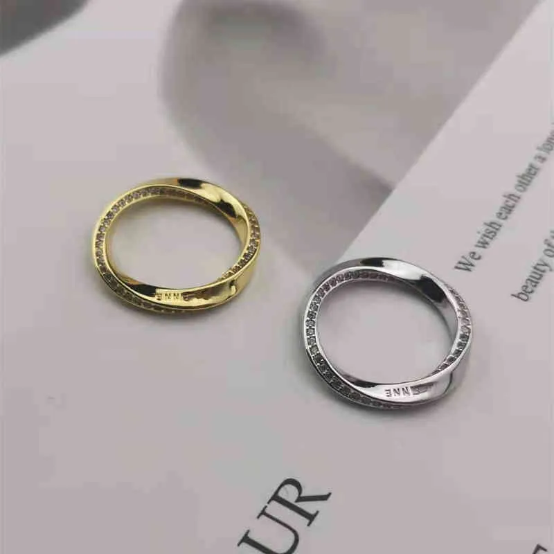 Rings New Designer Inlaid Twist High Quality Plain Irregular Geometric Winding