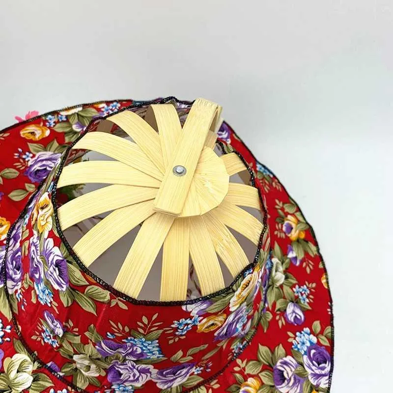 2022 Складной Ручной Вентилятор Sun 2 In1 Портативный Цветочный Печатный Бамбук Шляпа Открытый Путешествие Женский Приморский Праздник Sunhat Летние Шапки
