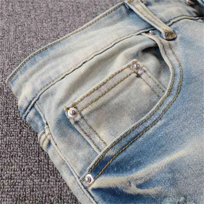 メンズジーンズデザイナーAmirrss Jeans Trendy Brand New Light Wash Patch Reall High High Street Style Elastic Slim Leggings 73DW