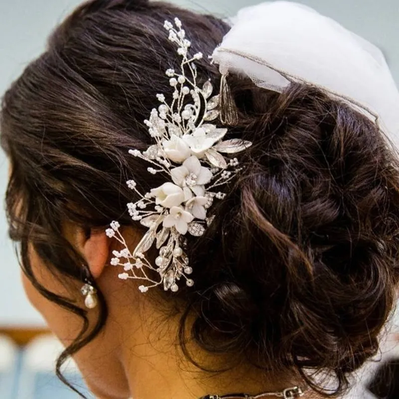 Crystal Flower Pearl Leaf Hair Comb Pannband Tiaras hårnål för kvinnor brudfest bröllop brud hårtillbehör smycken gåva