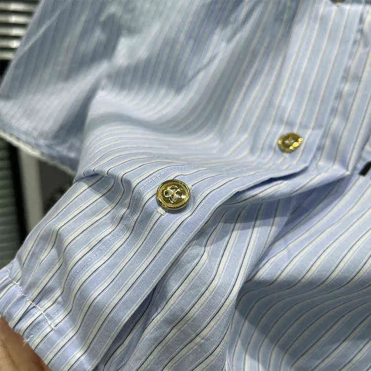 Summer Ruth Blue and White Vertical Stripes broderad kort skjorta exponerade navelblus kvinnor