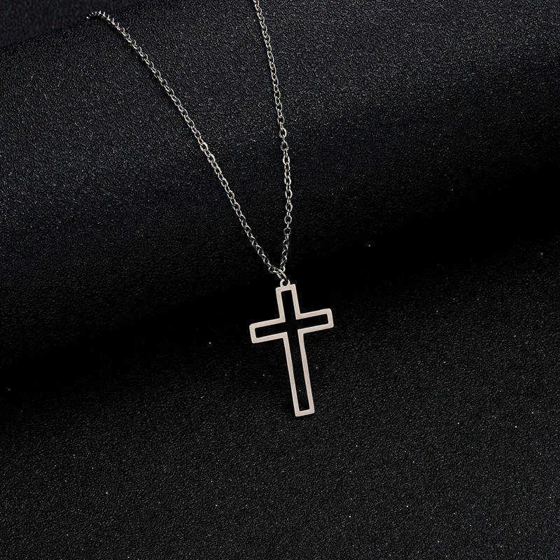 Stål halsband ihåliga kvinnor rostfria män choker chain cross lightning pendant guld färg party par smycken gåvor