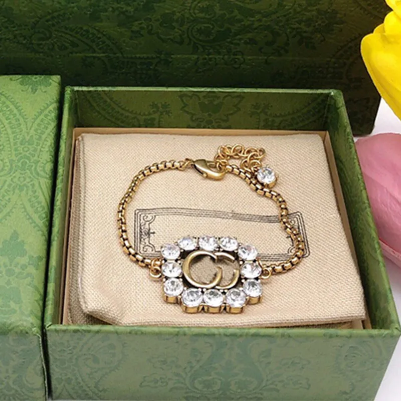 Designer Armband för kvinnor Guld Snake Chain Bangle Fashion Diamond Armband Classic Letter G Fashion Jewelry Valentine Day Gift 283i
