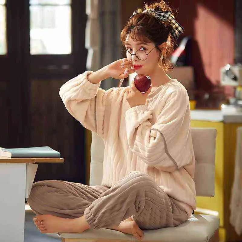 Hiver nouveau pyjamas femmes Chic Ulzzang confortable doux chaud flanelle épaisse femme loisirs populaire quotidien doux Simple Homewear L220803
