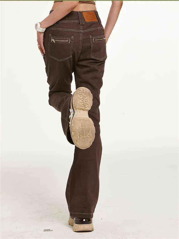 American retro de jeans baixa de cintura e design de outono parecer calças de microbalinhas finas calças de jeans marrom europeias fêmeas l220726