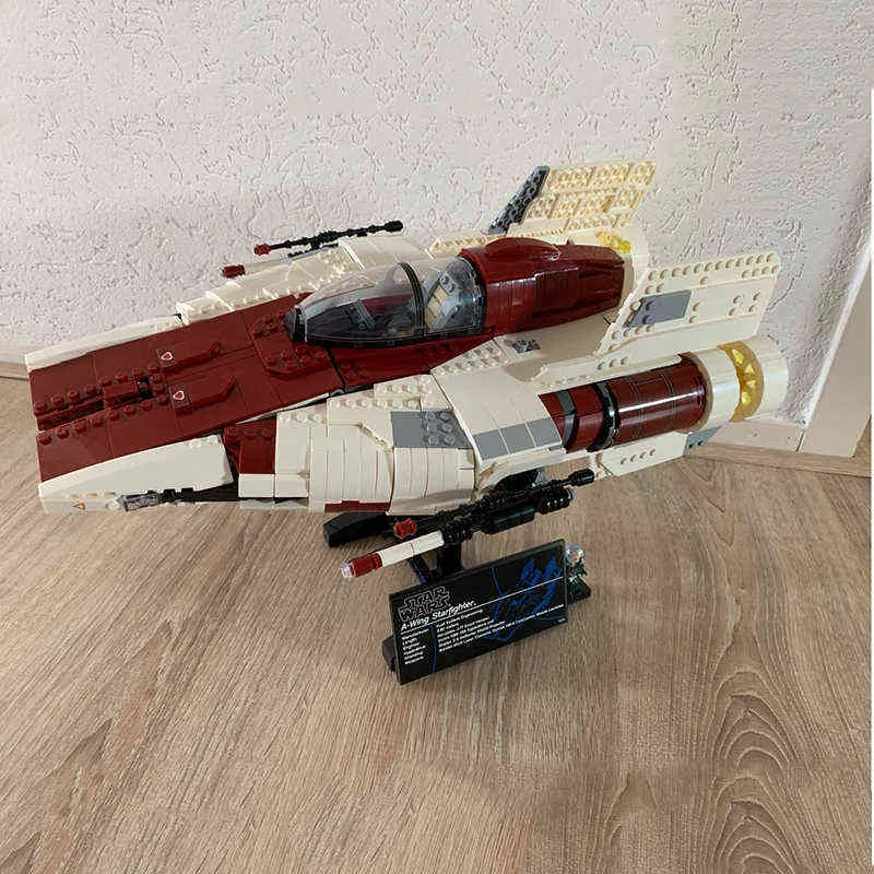 2021 نجم MOC الجديد The Film A Wing Starfighter Build UCS لا ينطبق إلا على L Light Kit Children's Toy Gift G220524