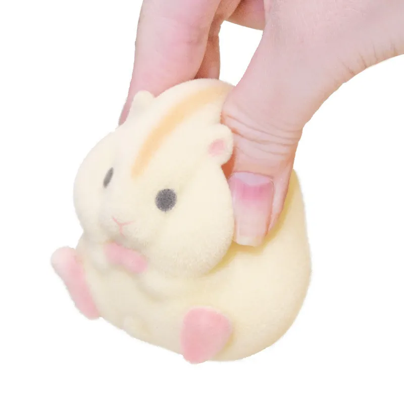 Original véritable capsule mignon kawaii gras laiteux doux hamster flocage poupées en peluche presser soulagement du stress gashapon jouets 220628