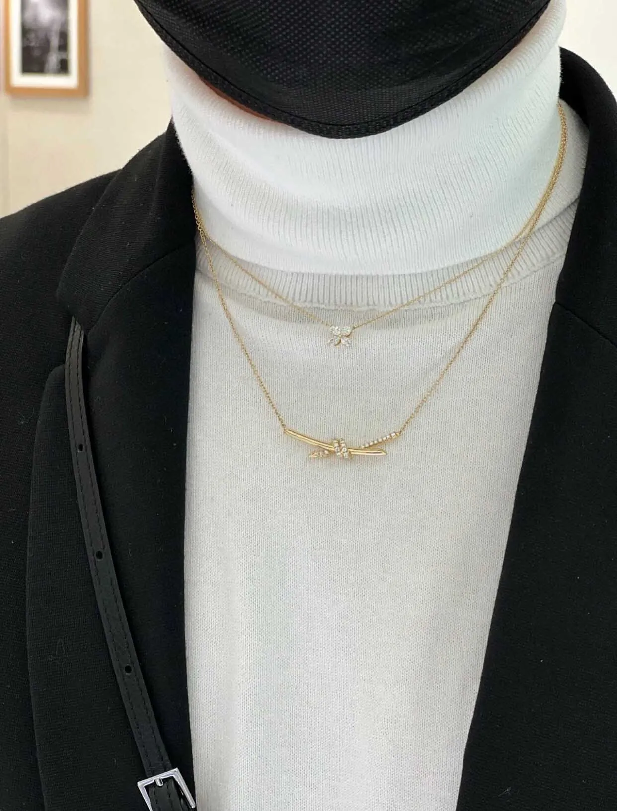 Ожерелье с подвеской в форме узла из V-образного золота с бриллиантом или без него для женщин, ювелирные изделия для помолвки, подарок с печатью, сумка Velet PS4013215g
