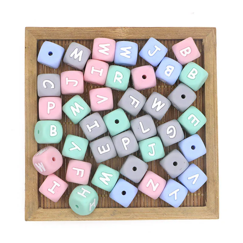 Massaggiagengive bambini Giocattoli Kovict 12mm 100 pezzi lettere in silicone perline colorate massaggiagengive nome personalizzato fai da te roditore masticazione scommessa tallone 220909