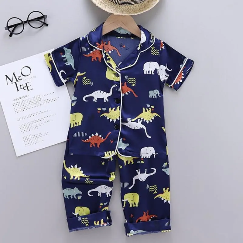 Pigiama bambini Set Abito estivo neonato Abbigliamento bambini Bambino Ragazzi Ragazze Lce Raso di seta Stampa di cartoni animati Top Pantaloni 2 pezzi Abbigliamento la casa 220706