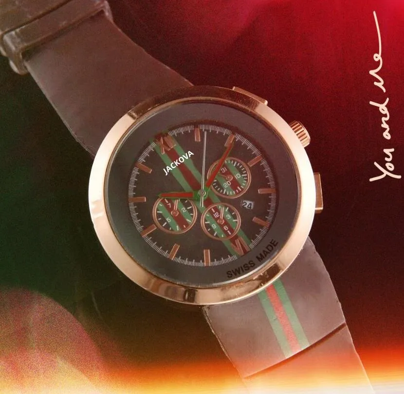 Beroemde klassieke ontwerper Luxe Mode Kristal Mannen Horloges 45mm Quartz Grote wijzerplaat diamanten ring horloge klok tafel Relojes De Marca273f