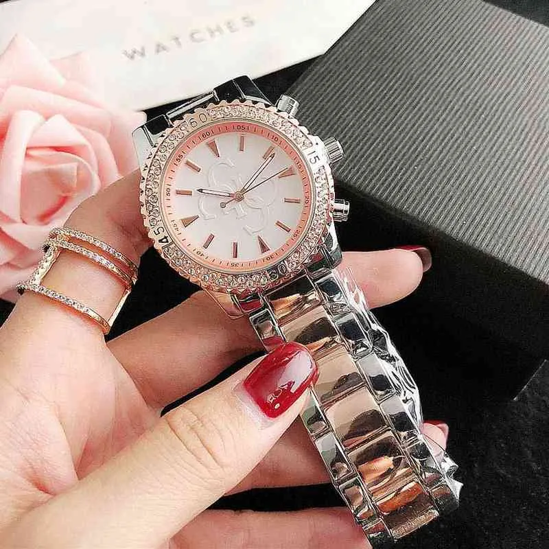 Montre de marque femmes fille diamant grandes lettres Style métal acier bande Quartz montre-bracelet GS 45255h