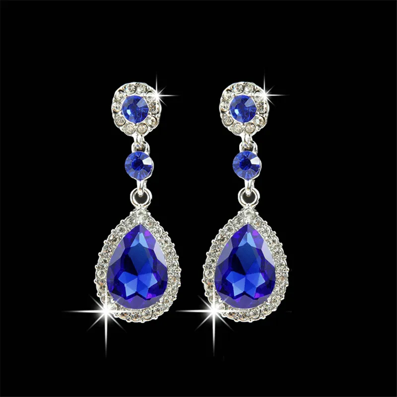 Shining Fashion Crystals Studs Earrings Dangles Silver Rhinestones Long Drop Earring for Women Iced Out Bridal Jewelry Lu329O