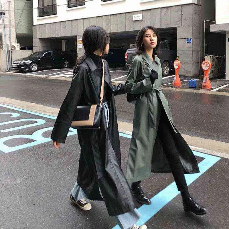 Nowe koreańskie wykopu pu kobiety moda luźne cienkie płaszcze z długim rękawem Kobieta jesienna długa skórzana kurtka L220728