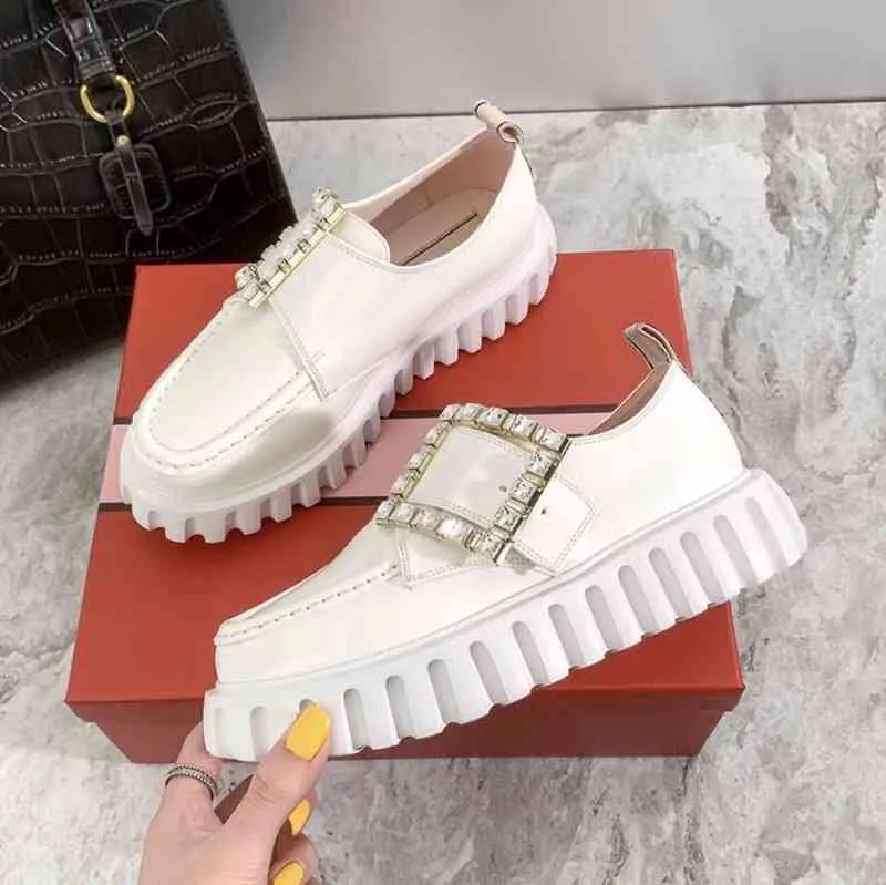 Dress Shoes Loafers Lady Sandals Luxury Rhinestones Square Buckle Small Leather Shoes Designer Casual Women Platform Shoes Office 220408