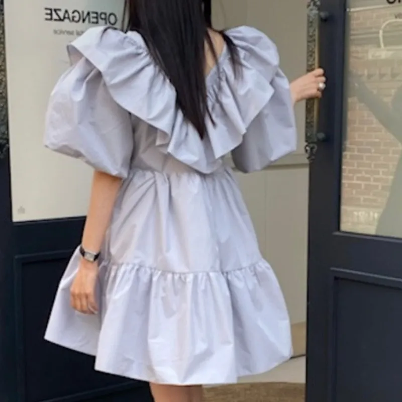 Wakuta lykta kort ärm lös miniklänning kvinnor sommar koreansk elegant lapptäcke rufsar v nack damklänningar avslappnad