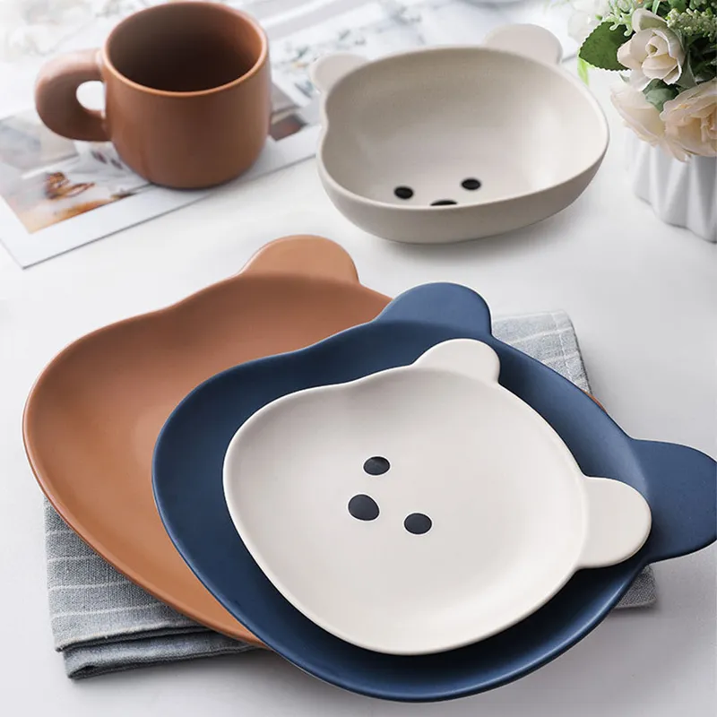 Urso dos desenhos animados Bacia placa de mesa de mesa ceramics Fruit DLE Café da manhã salada tigela Acessórios coreanos utensílios para cozinha utensílios 220418