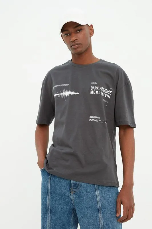 트렌드 딜스 남자 티셔츠 TMNSS20TS1097 남자 의류 패션 여름 스프링 남자 최고 티셔츠 220505