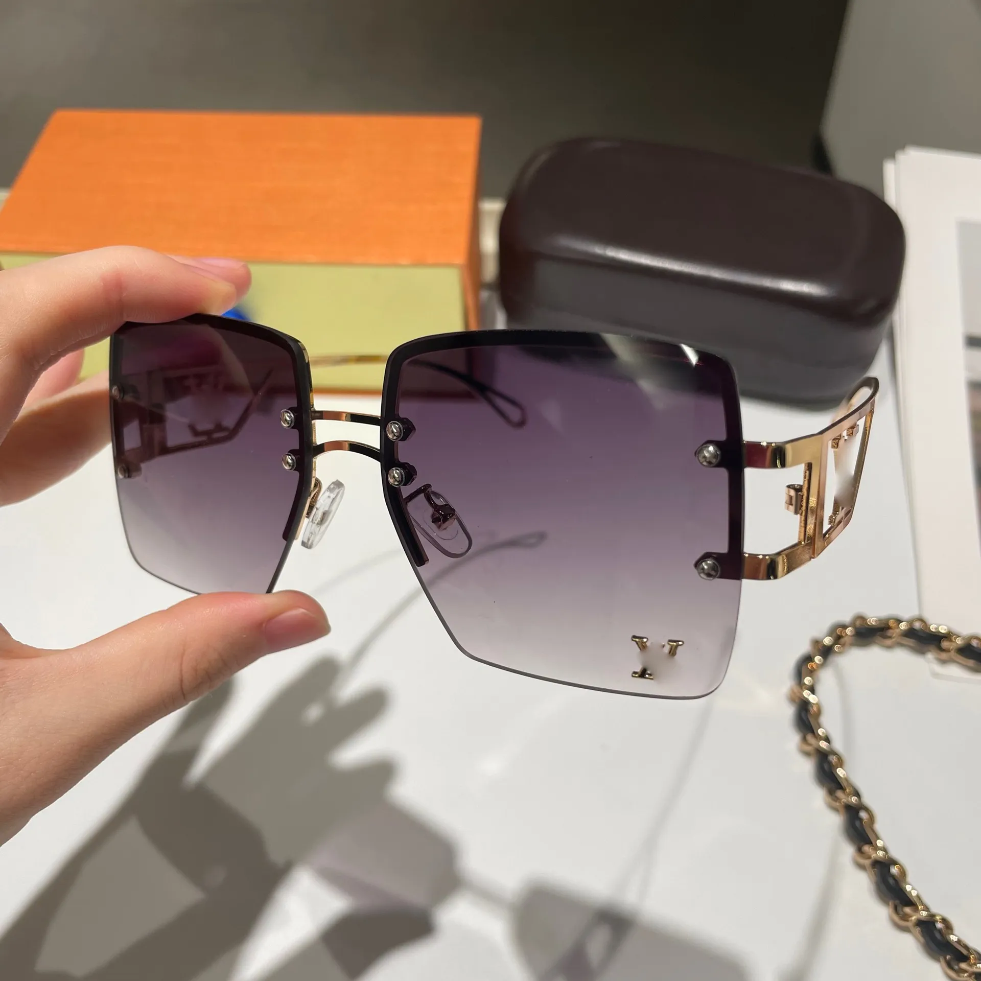 Modeontwerper zomer zonnebril vol frame bril Letter Patroon Design Man Woman High 262S