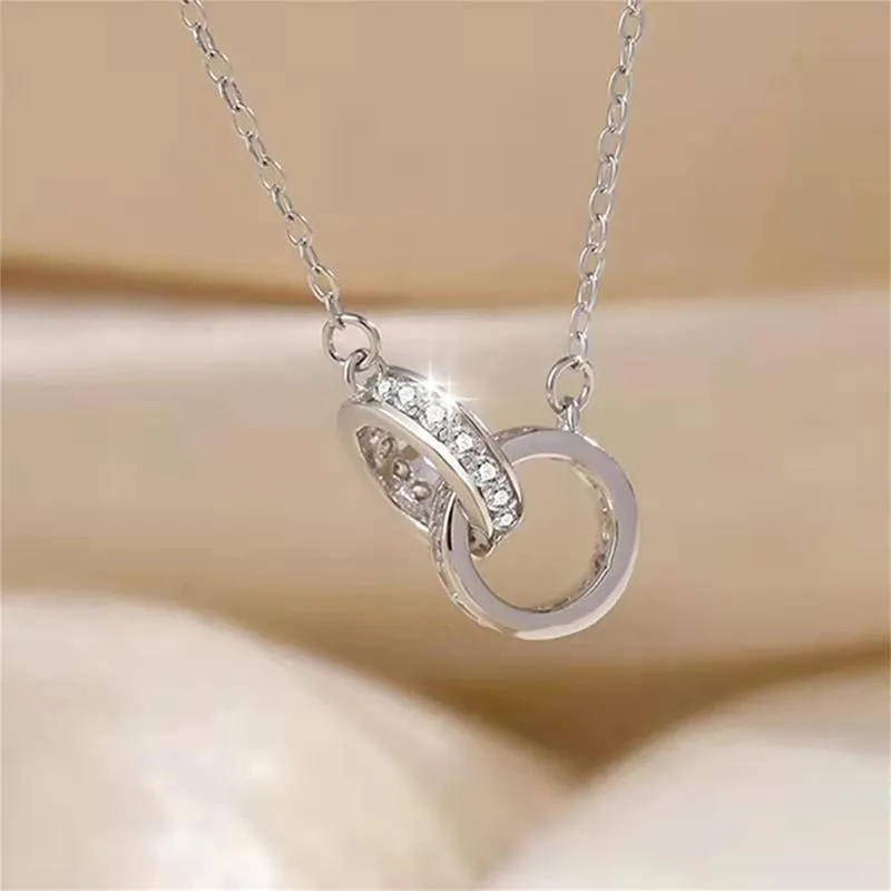 Pendant Necklaces Special Round Interlocking Necklace Exquisite Good Luck Double Circles Diamond Women Ring Jewelry GiftsPendant P246B