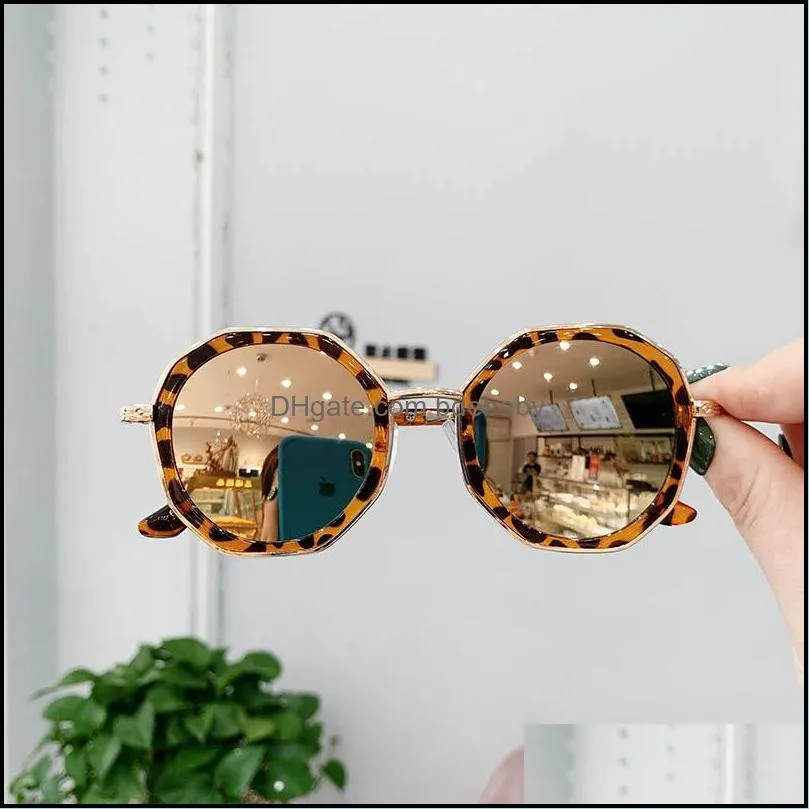 New Fashion kids sunglasses leopard print girls sunglasses ultraviolet-proof kids glasses boys glasses designer accessories A6815
