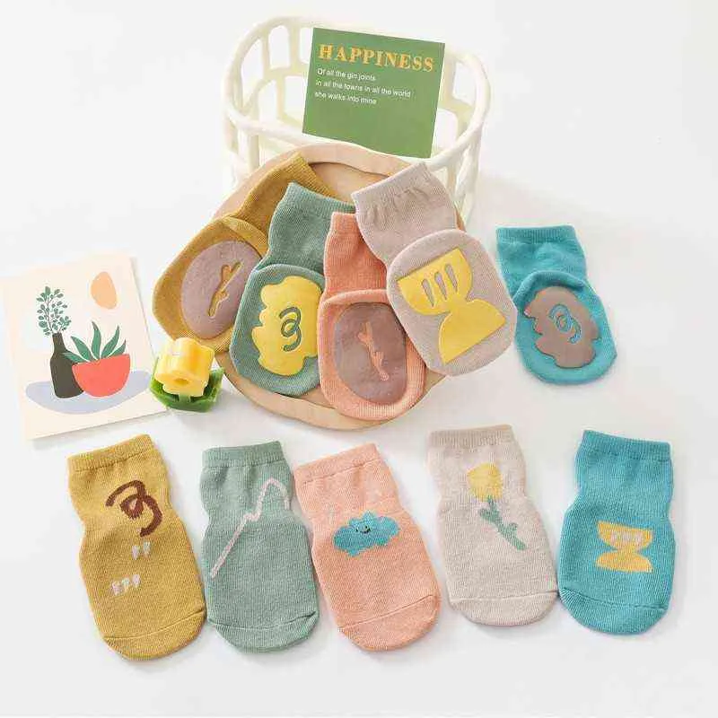 Mignon printemps automne enfant chaussettes de sol dessin animé anti-dérapant enfant en bas âge chaussettes enfants éducation précoce chaussettes à la maison J220621