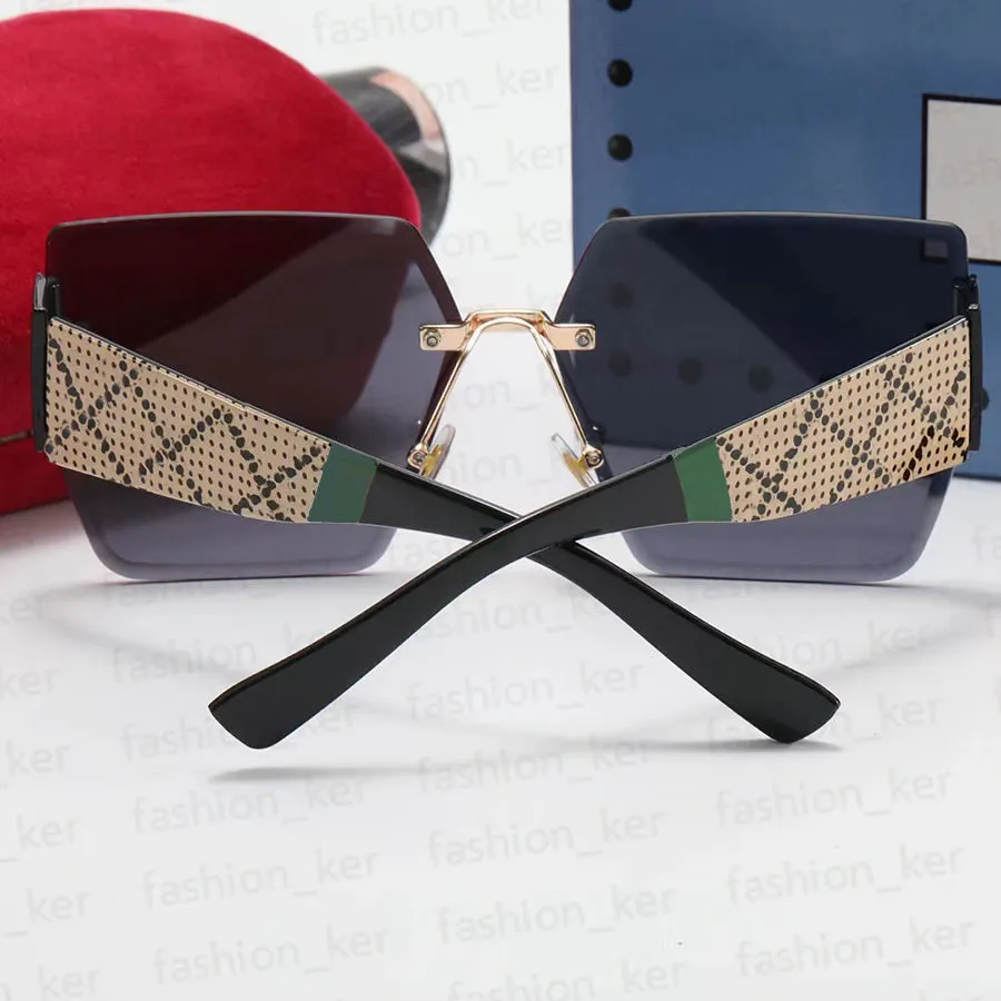 Sommer-Designer-Sonnenbrille, modische Sonnenbrille mit breitem Rahmen für Männer und Frauen, 7 Farben, gute Qualität für Mann und Frau
