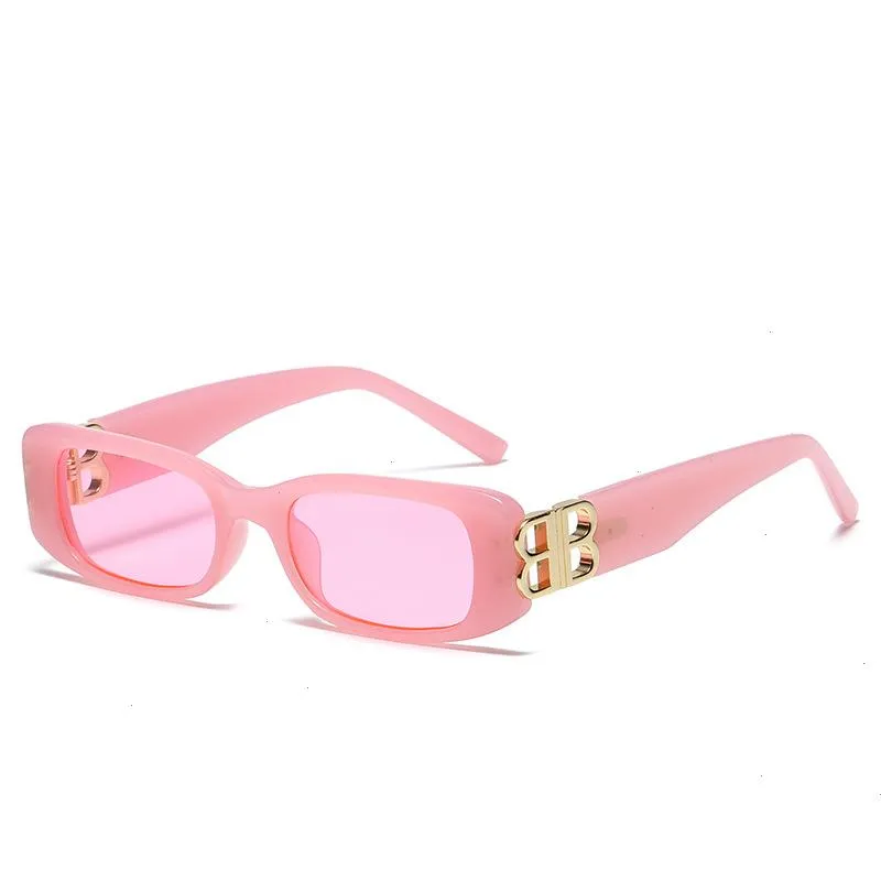 Arrivée RECTANGE FUTURIST BB LOGOS LOGLASSES DES FEMMES Men UV400 Brand Designer Black Pink Leopard Small Oculos de Sol 313n