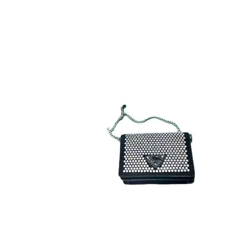 Purses sale 2022 spring and summer new Mini versatile stone flash diamond lady versatile chain messenger bag mouth envelope