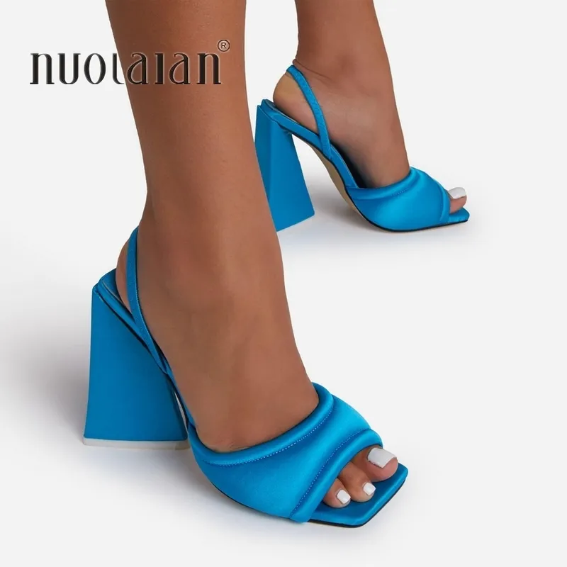 Fashion Triangle High Heels Summer Sandals Women Sexig Satin Soft Padded Party Shoes Woman Runway Back Strap Dress Sandaler 220516