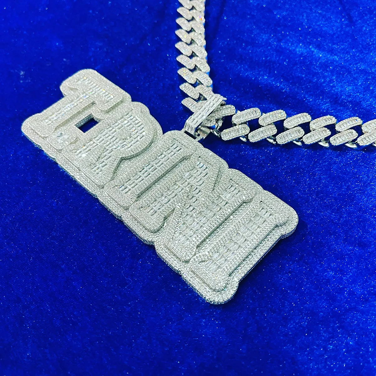 Hecho Nombre personalizado Baguette Circon Letters Colgante Big Tamaño Gold Silver Color Nacklace para hombres Hip Hop Jewelry312g