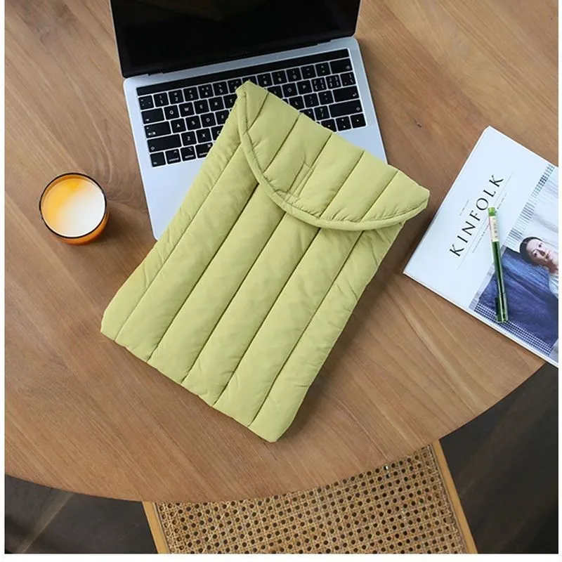 Winter Women Padded Ipad Bag Puffy Tablet Case Laptop Storage Bags 11 13 Inch Ladies Protective Cover Sleeve Female Clutch 220617