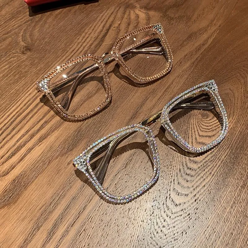 Güneş gözlükleri altın elmas kedi gözü kadınlar için marka tasarımcısı gölgeler güneş gözlükleri erkekler vintage metal berrak gözlükler UV4002463