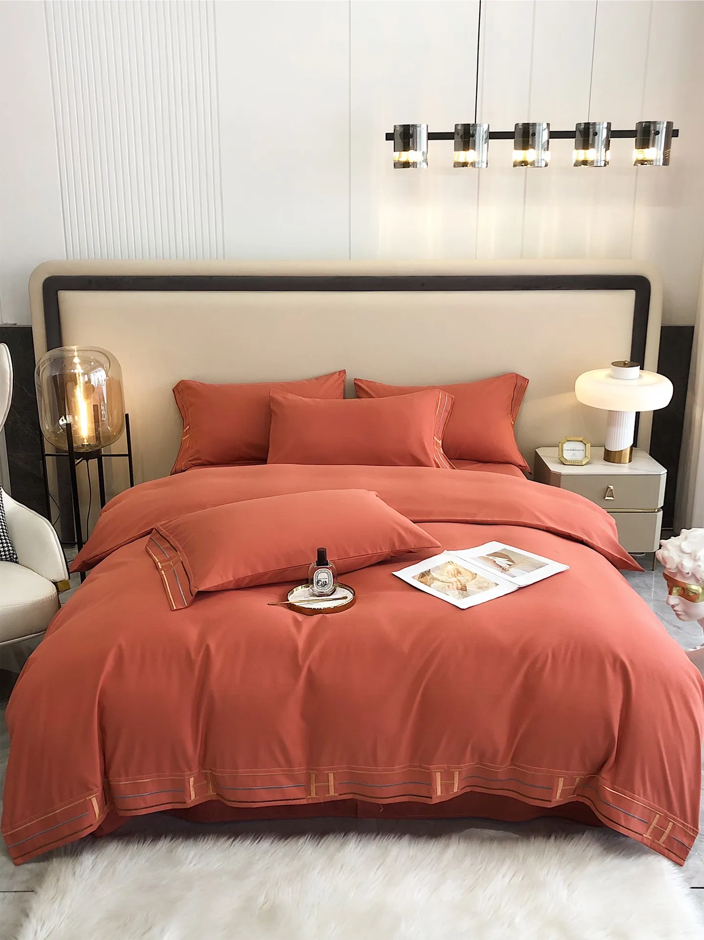 Conjuntos de cama de luxo conjuntos de alta qualidade Days seda algodão elegância cores soft cama de cama conforto capa de colcha com bordado