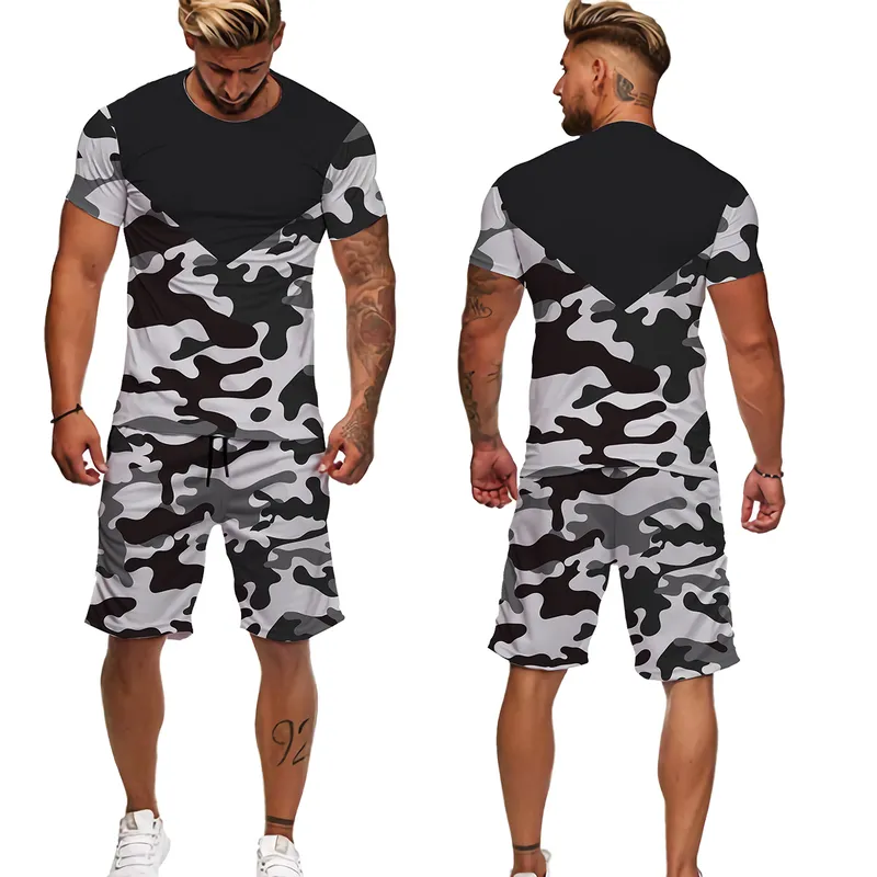 Summer Men S Kamuflage Tees Karty garnitury w stylu krótkiego rękawu w stylu sportowym T -koszulka