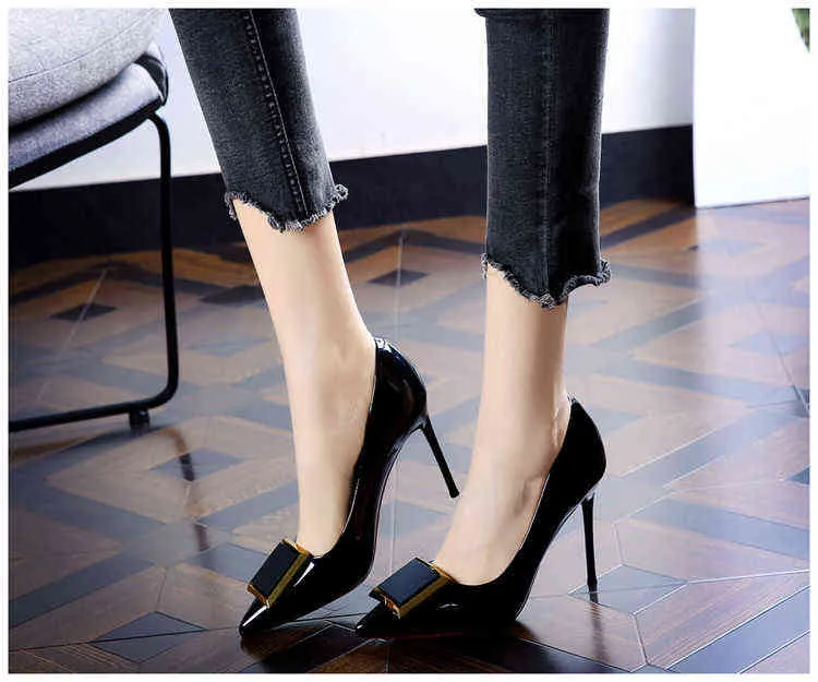 Women Pumps Metal Square Buckle Pointed Patent Leather Bridesmaid Shoes Women's Singles Shoes 2021 Stiletto 9cm High Heels G220425