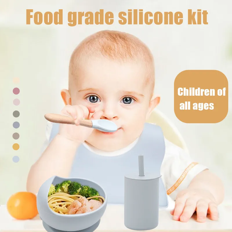 Özelleştirilebilir bebek silikon sofra takımı emme silikon kase saman fincan su geçirmez önlük gıda dereceli silikon malzeme 220512