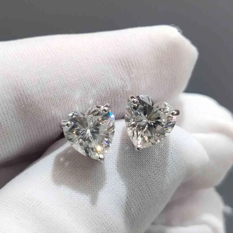 Real 18K White Gold Plated Total 4 Carat Diamond Test Past D Color Heart Moissanite Stud Earrings Silver 925 Original Jewelry