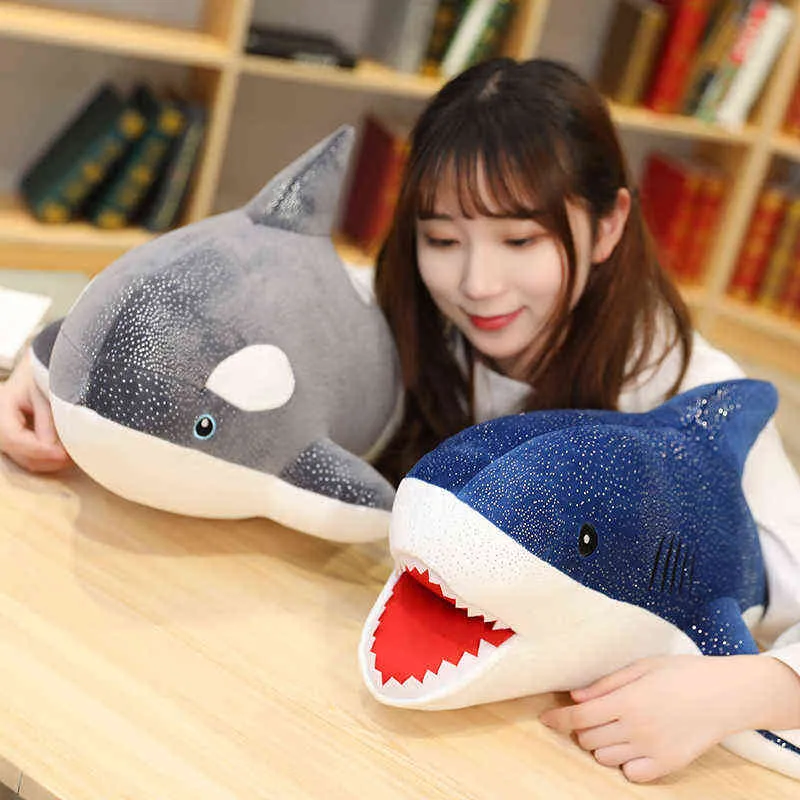 Pc Cm Creative Bite Shark Hugs Cute Ocean Whale Pillow Filled Soft Sleeping Regalo de cumpleaños para niños J220704