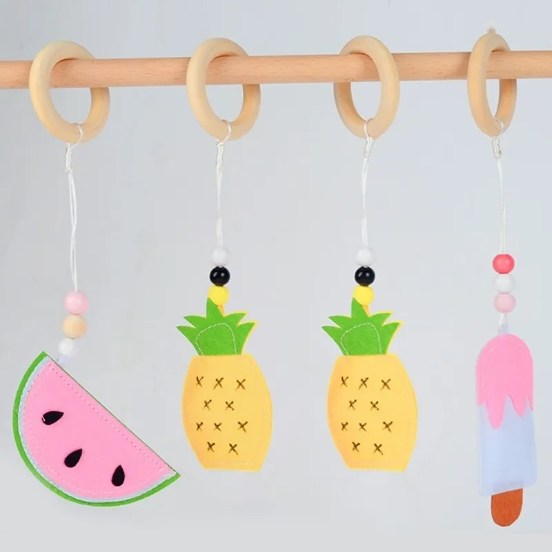 Solid Wood Fitness Rack Pendants Född Baby Gym Toy Hanging Ornament Baby Rattle Toys for Children Barn Room Decor 220531