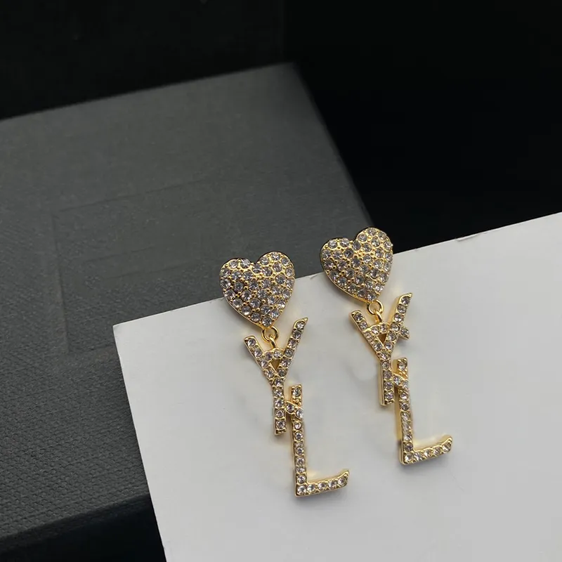Designer Pearl Earrings For Women Diamond Earring Gold Letter Dangles Earring Luxury Designers Jewelry Love Ear Ring Studs With Box Bracelet