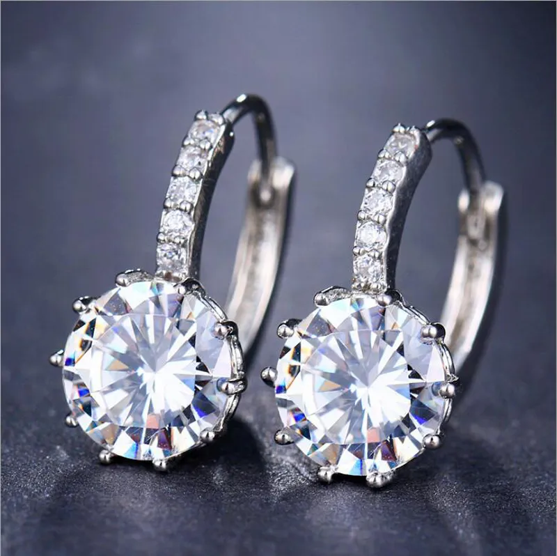 Fashion Round 20CT Lab Diamond Zircon Drop örhängen för kvinnor Hela smycken S925 Silverfärgörhängen EH758652477