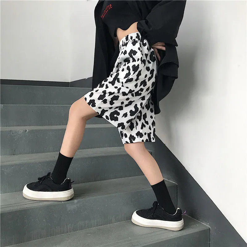 Vache blanche été course Sport Shorts pour femmes Streetwear Harajuku coréen Joggers femmes élastique taille haute jambe large Shorts 220419